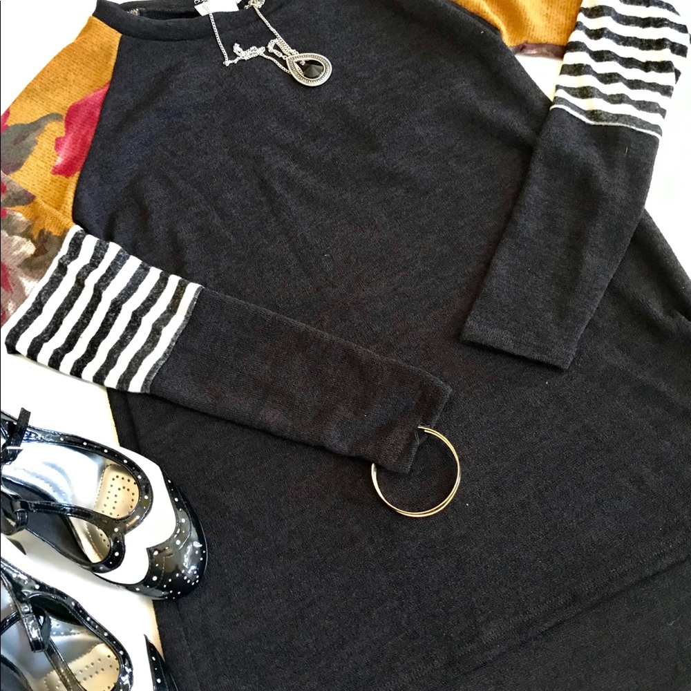 Light weight sweater